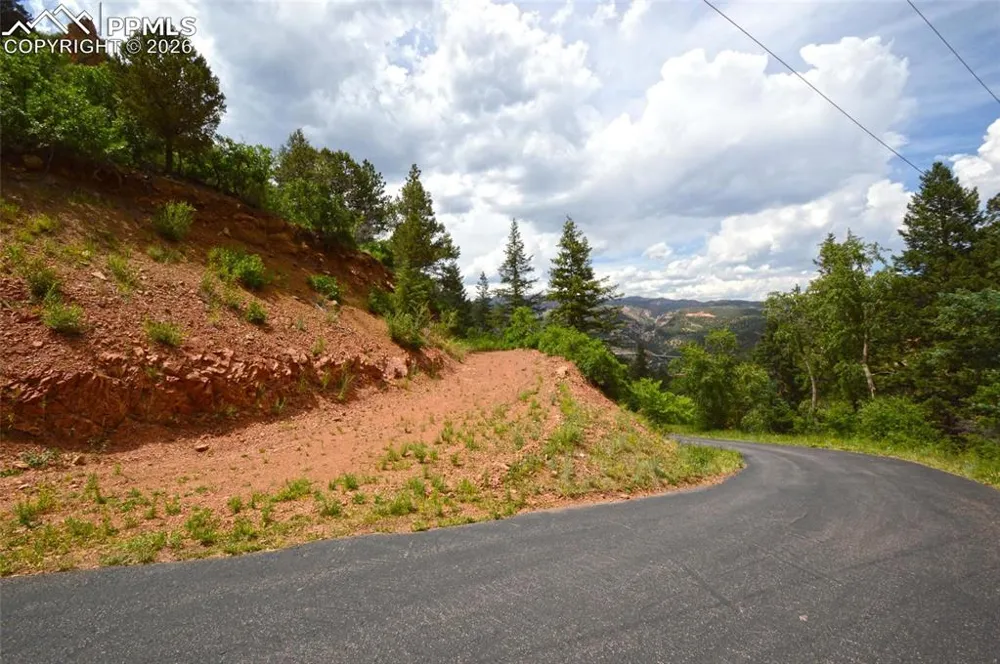 1096 Laguna Point Manitou Springs, CO 80829