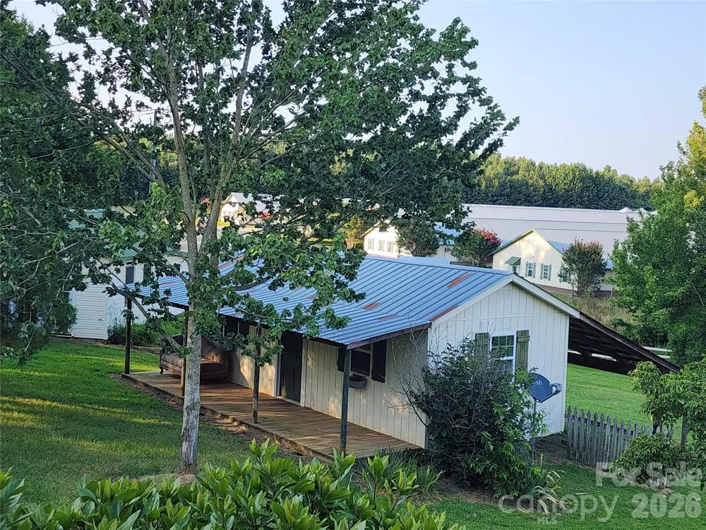 7160 Old US Hwy 421 Staley, NC 27355