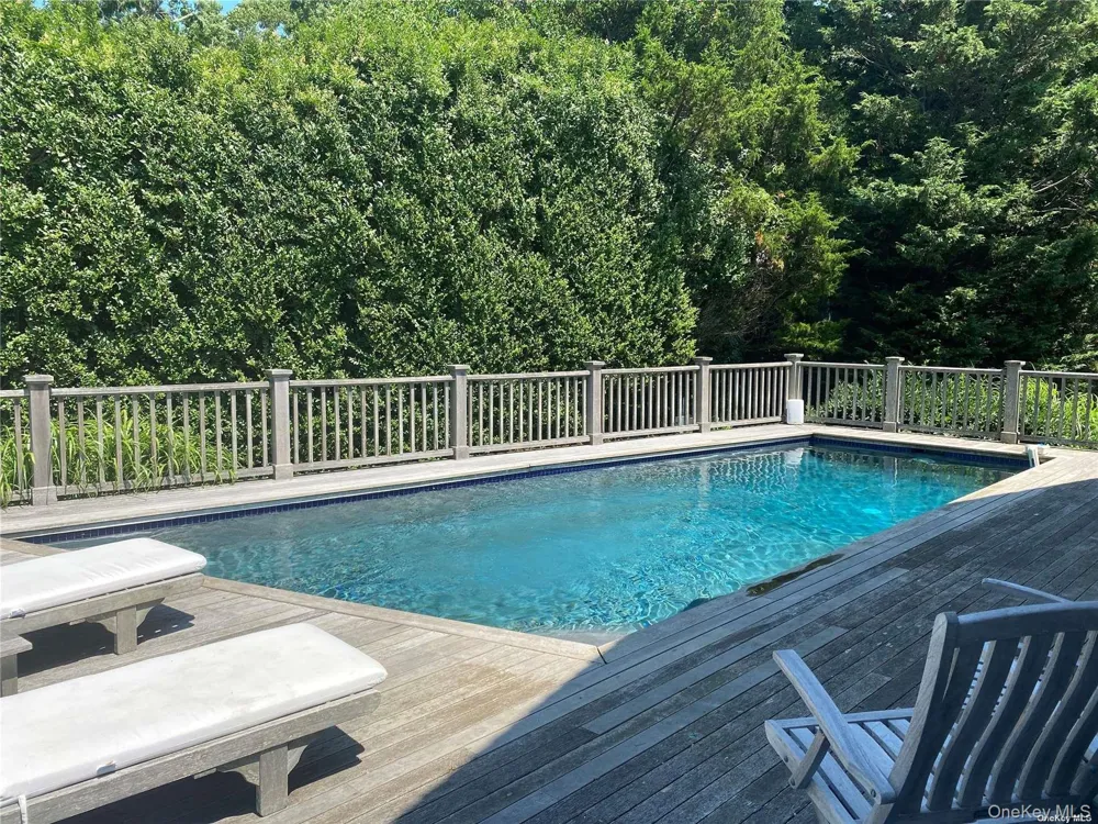2100 Youngs Road Orient, NY 11957