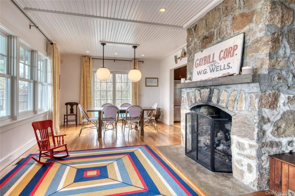 2100 Youngs Road Orient, NY 11957
