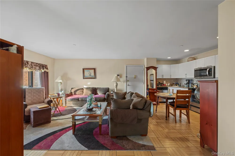 1600 Parkview Avenue #7C Bronx, NY 10461