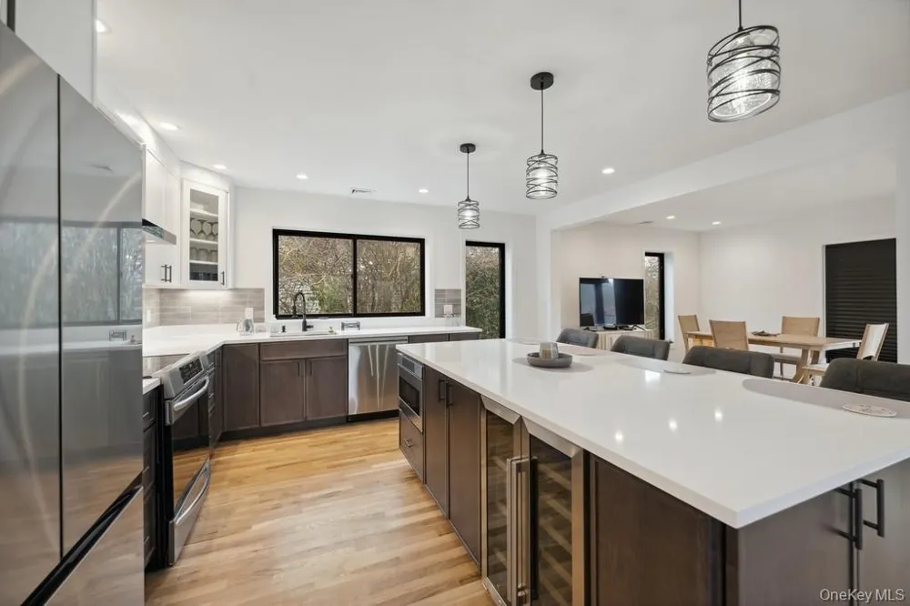 45 Ditch Plains Road Montauk, NY 11954