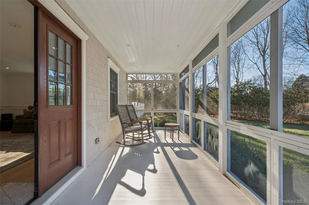 30 Club Lane Remsenburg, NY 11960