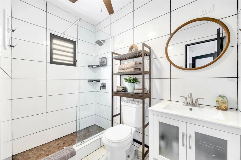 COZY CASITAS-PUNTAS- CALLE VISTA DEL MAR Rincon, PR 00677