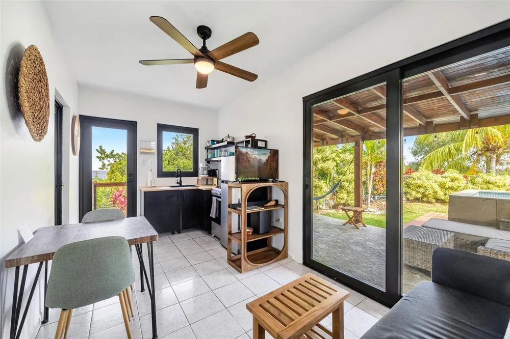 COZY CASITAS-PUNTAS- CALLE VISTA DEL MAR Rincon, PR 00677