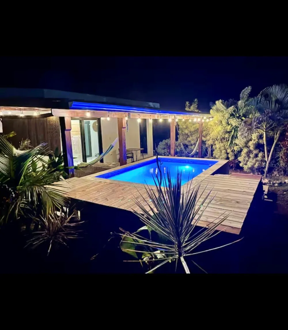COZY CASITAS-PUNTAS- CALLE VISTA DEL MAR Rincon, PR 00677
