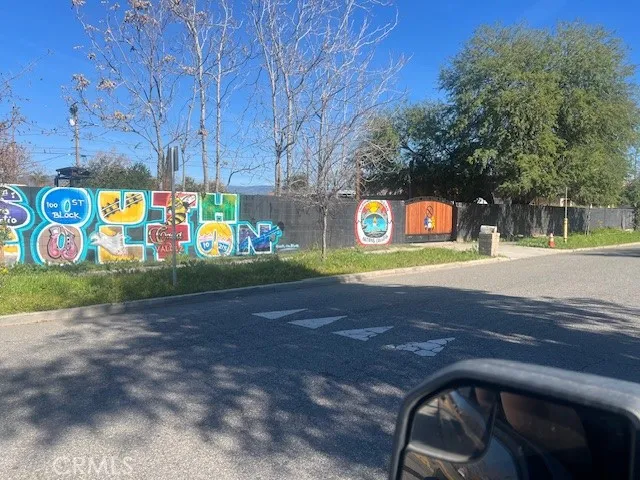 125 E O Colton, CA 92324
