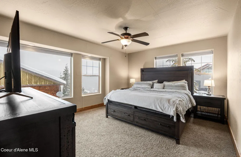80 Whiplash Circle Sandpoint, ID 83864