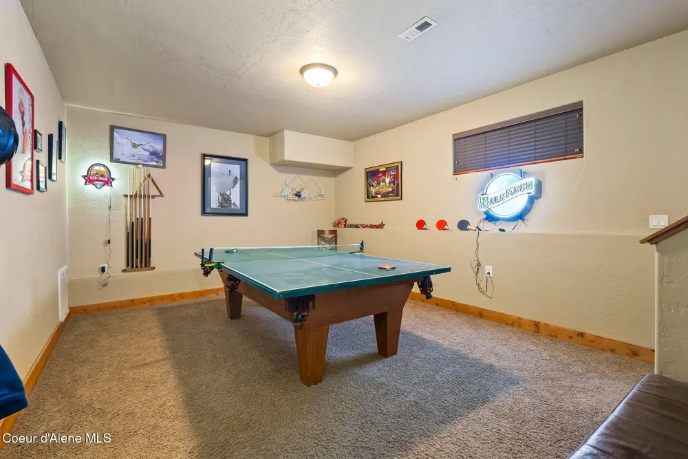 80 Whiplash Circle Sandpoint, ID 83864