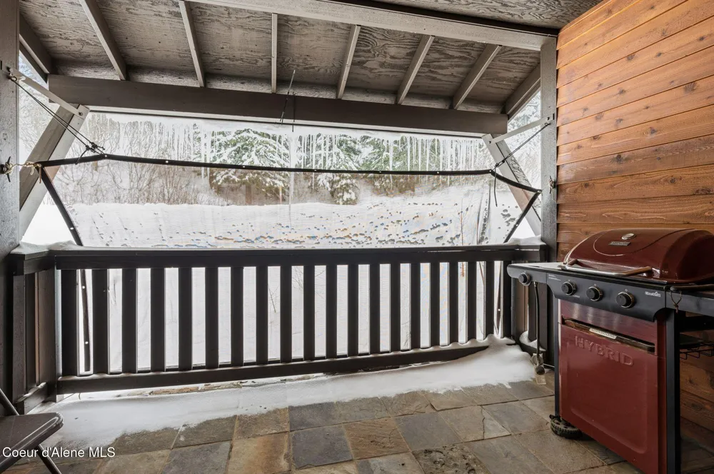80 Whiplash Circle Sandpoint, ID 83864