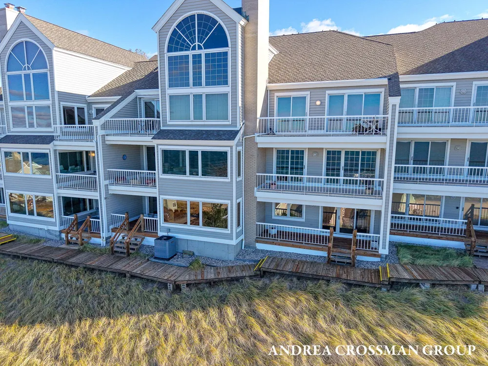 741 Spyglass Hill Park Township, MI 49424