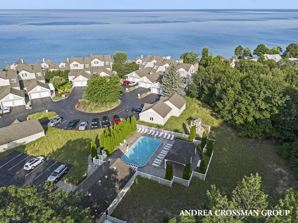 741 Spyglass Hill Park Township, MI 49424