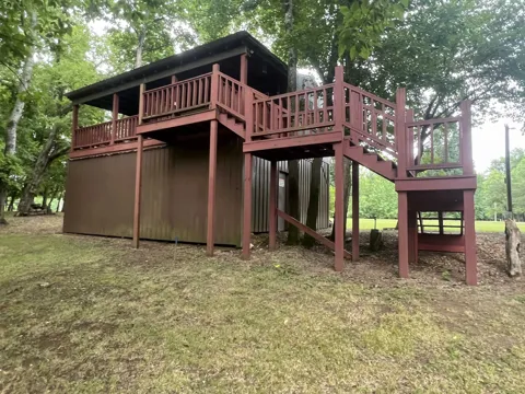 590 TOWBOAT LN