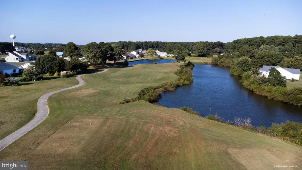 CASTAWAY DRIVE Greenbackville, VA 23356