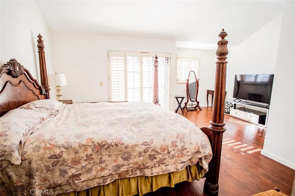 5327 Wilkinson Avenue #6 Valley Village, CA 91607
