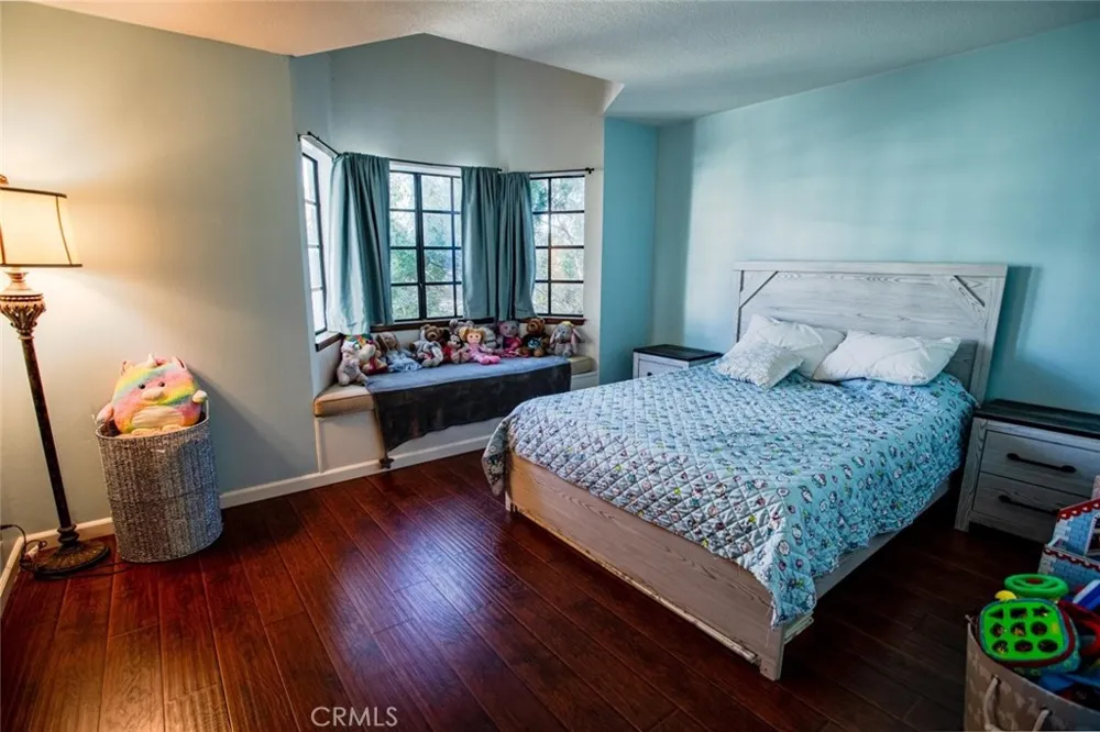 5327 Wilkinson Avenue #6 Valley Village, CA 91607