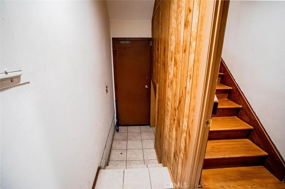 5327 Wilkinson Avenue #6 Valley Village, CA 91607
