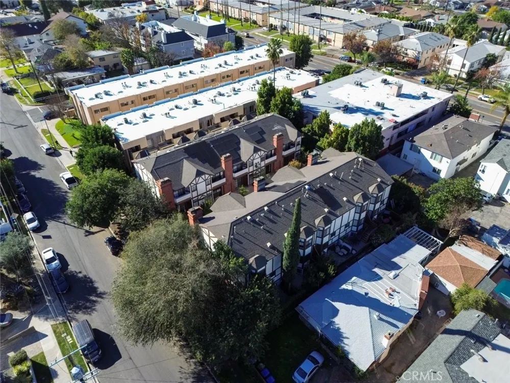 5327 Wilkinson Avenue #6 Valley Village, CA 91607