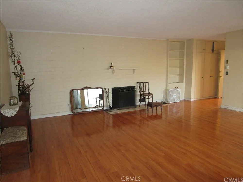 777 E Valley #10 Alhambra, CA 91801