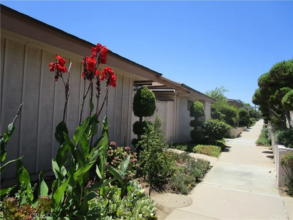 777 E Valley #10 Alhambra, CA 91801