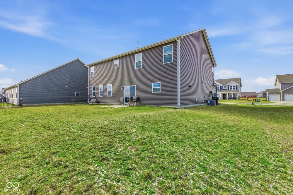 261 Dyson Drive Whiteland, IN 46184