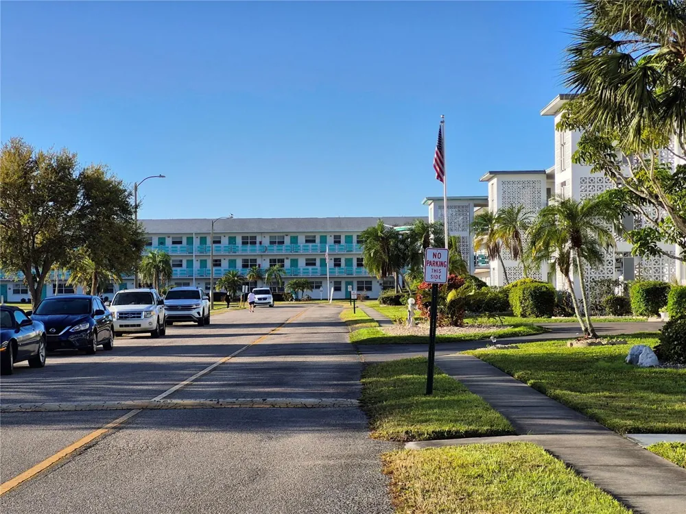 6000 20TH STREET #116 St Petersburg, FL 33714