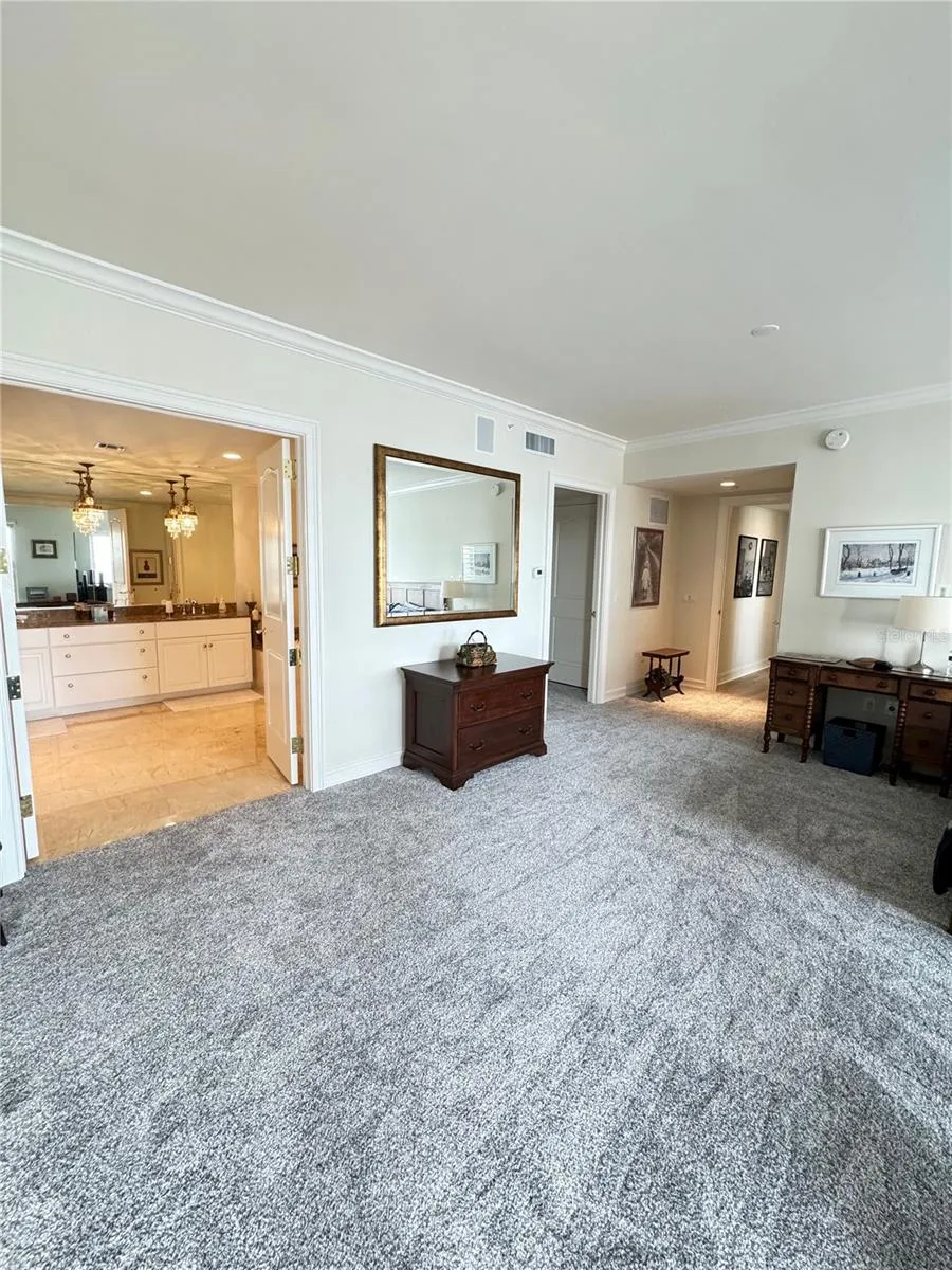 1111 RITZ CARLTON DRIVE #1404 Sarasota, FL 34236