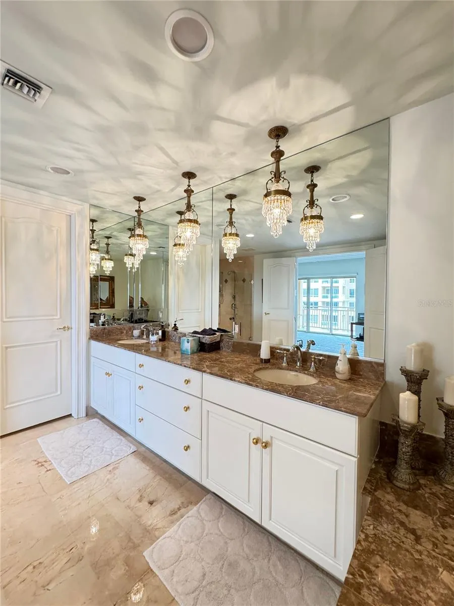 1111 RITZ CARLTON DRIVE #1404 Sarasota, FL 34236