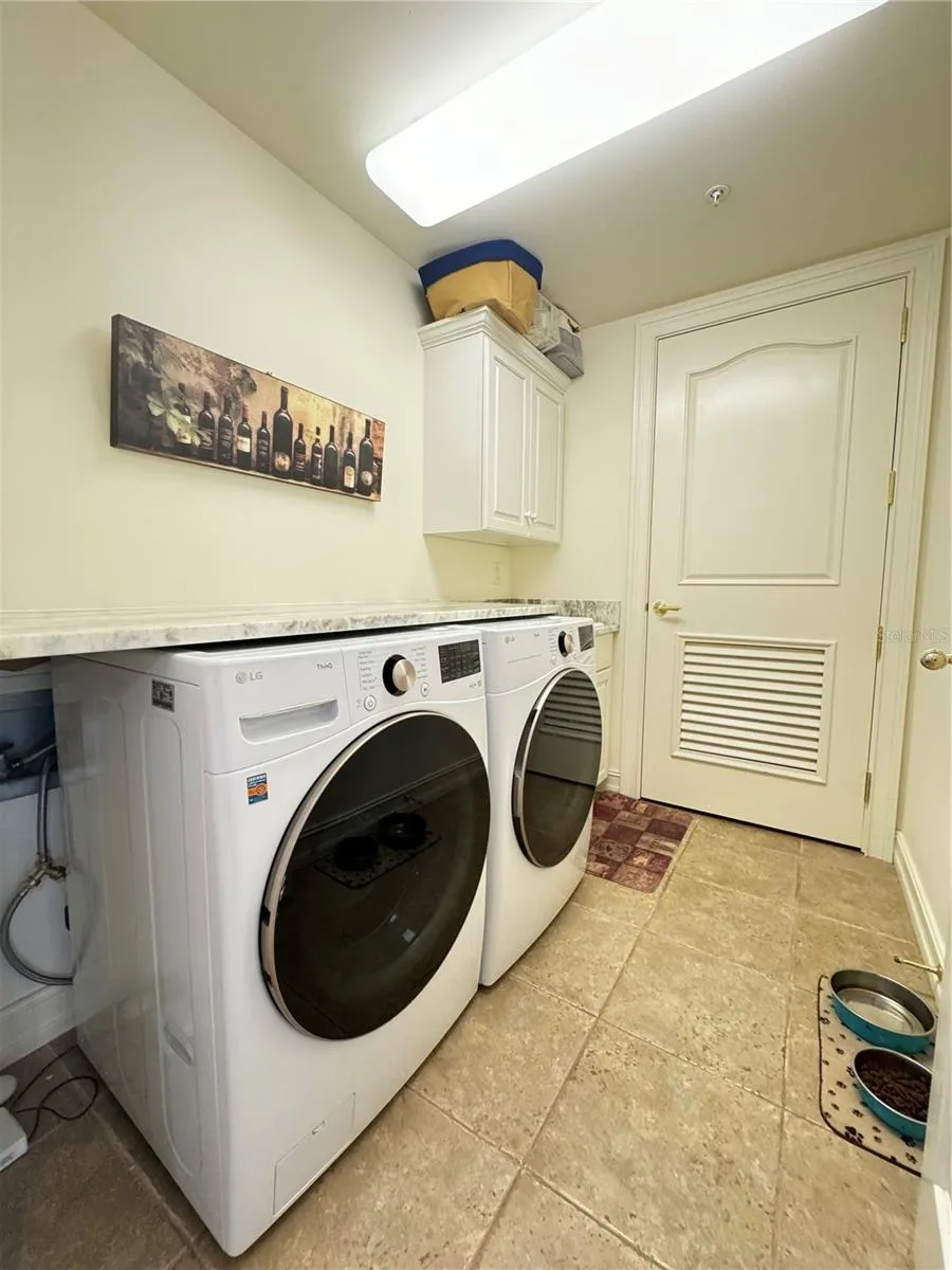 1111 RITZ CARLTON DRIVE #1404 Sarasota, FL 34236