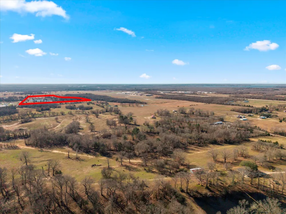 CR 4550 Mt Pleasant, TX 75455