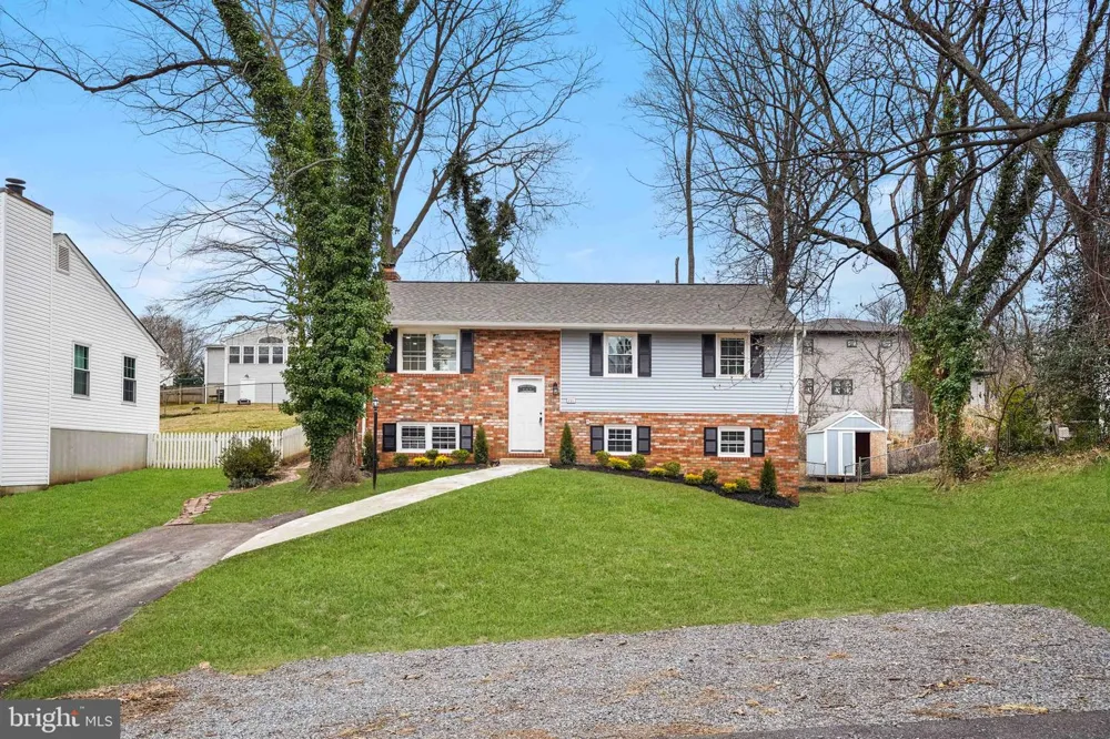 721 FAIRWAY DRIVE Annapolis, MD 21409