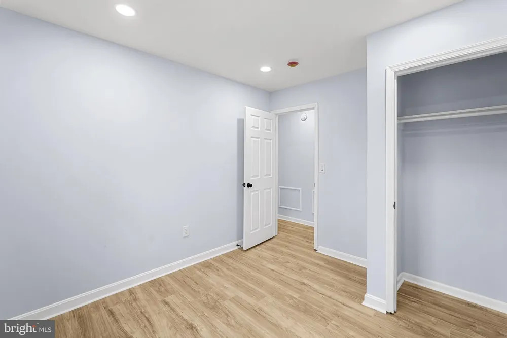 721 FAIRWAY DRIVE Annapolis, MD 21409