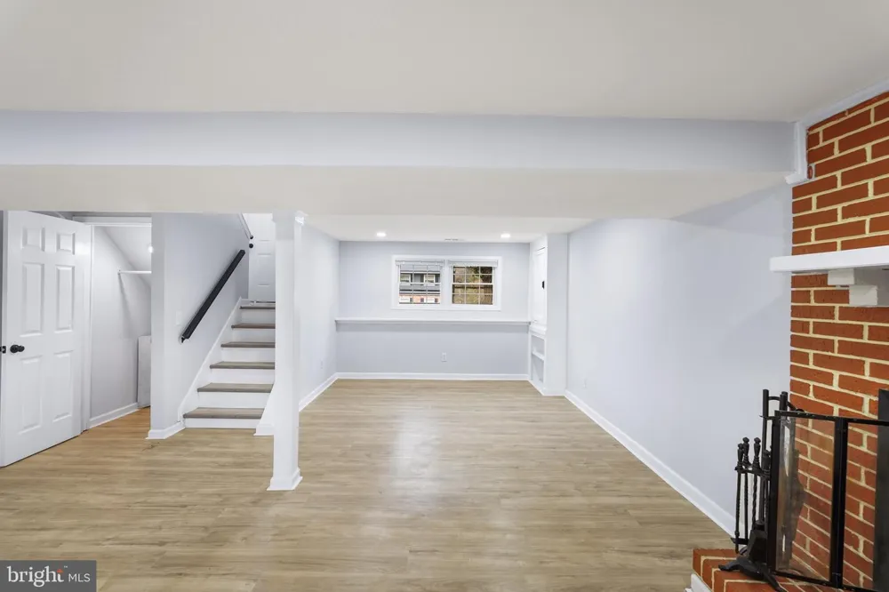 721 FAIRWAY DRIVE Annapolis, MD 21409