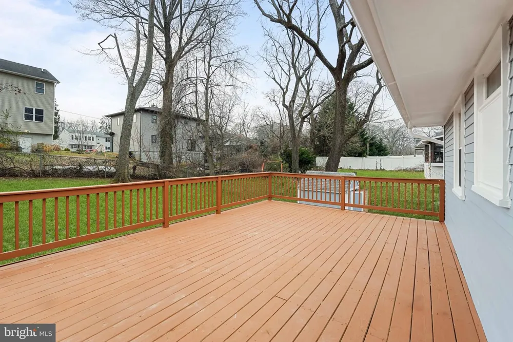 721 FAIRWAY DRIVE Annapolis, MD 21409