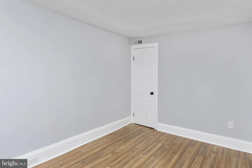 249 MERCER STREET Trenton, NJ 08611