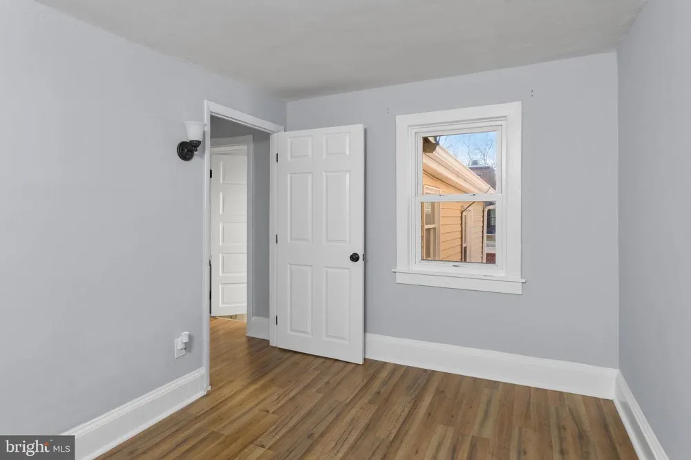 249 MERCER STREET Trenton, NJ 08611