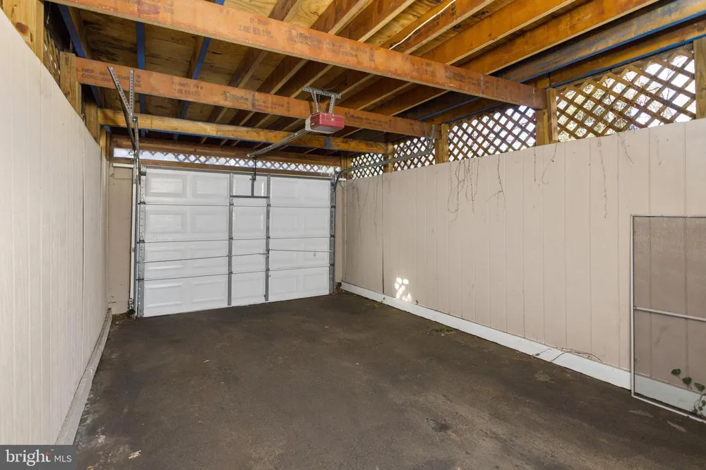 249 MERCER STREET Trenton, NJ 08611