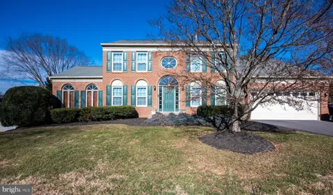 2104 STEUBEN WAY