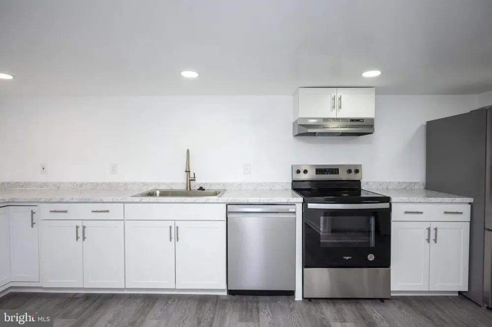 2104 STEUBEN WAY Silver Spring, MD 20905