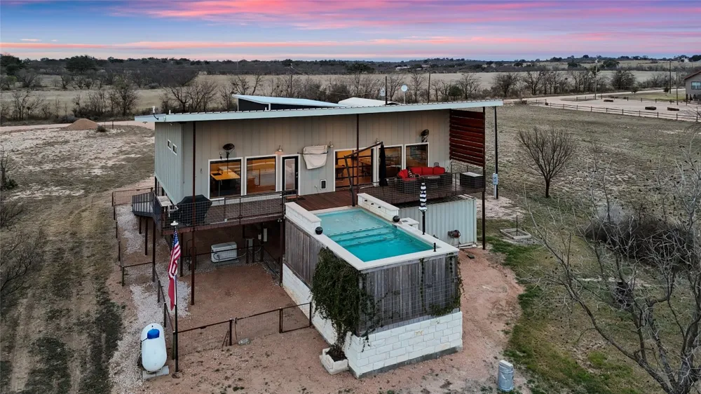 247 Diamond Cross Drive Llano, TX 78643