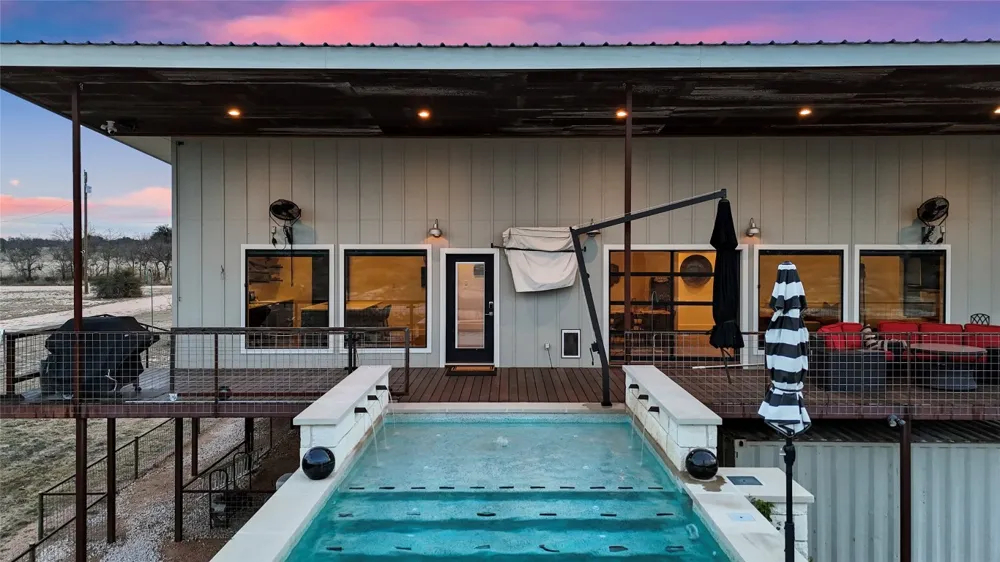 247 Diamond Cross Drive Llano, TX 78643
