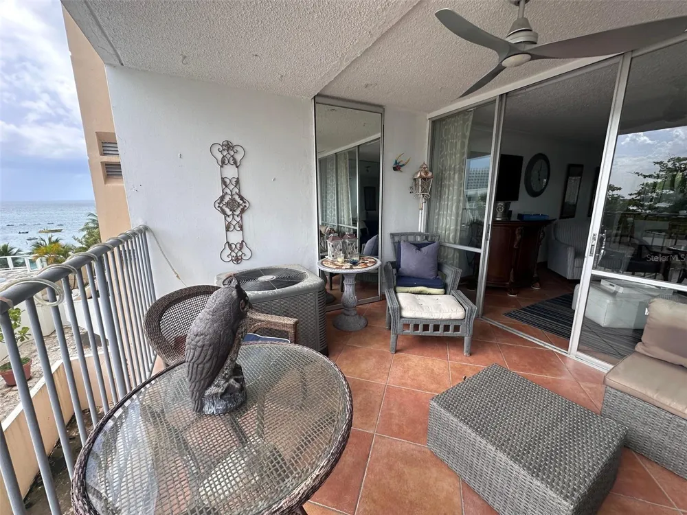 6165 AVE. ISLA VERDE #369 Carolina, PR 00979