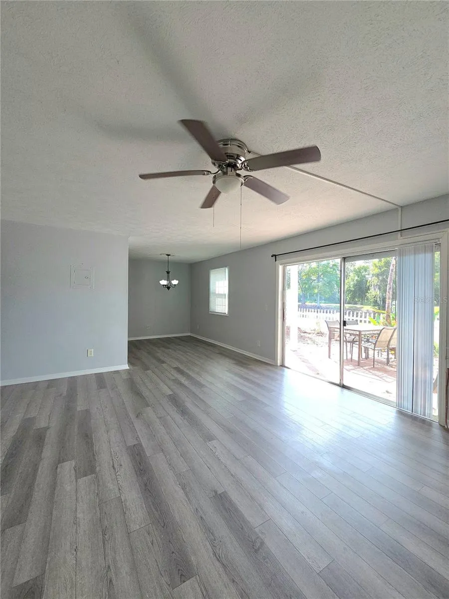 13690 ORANGE SUNSET DRIVE #102 Tampa, FL 33618