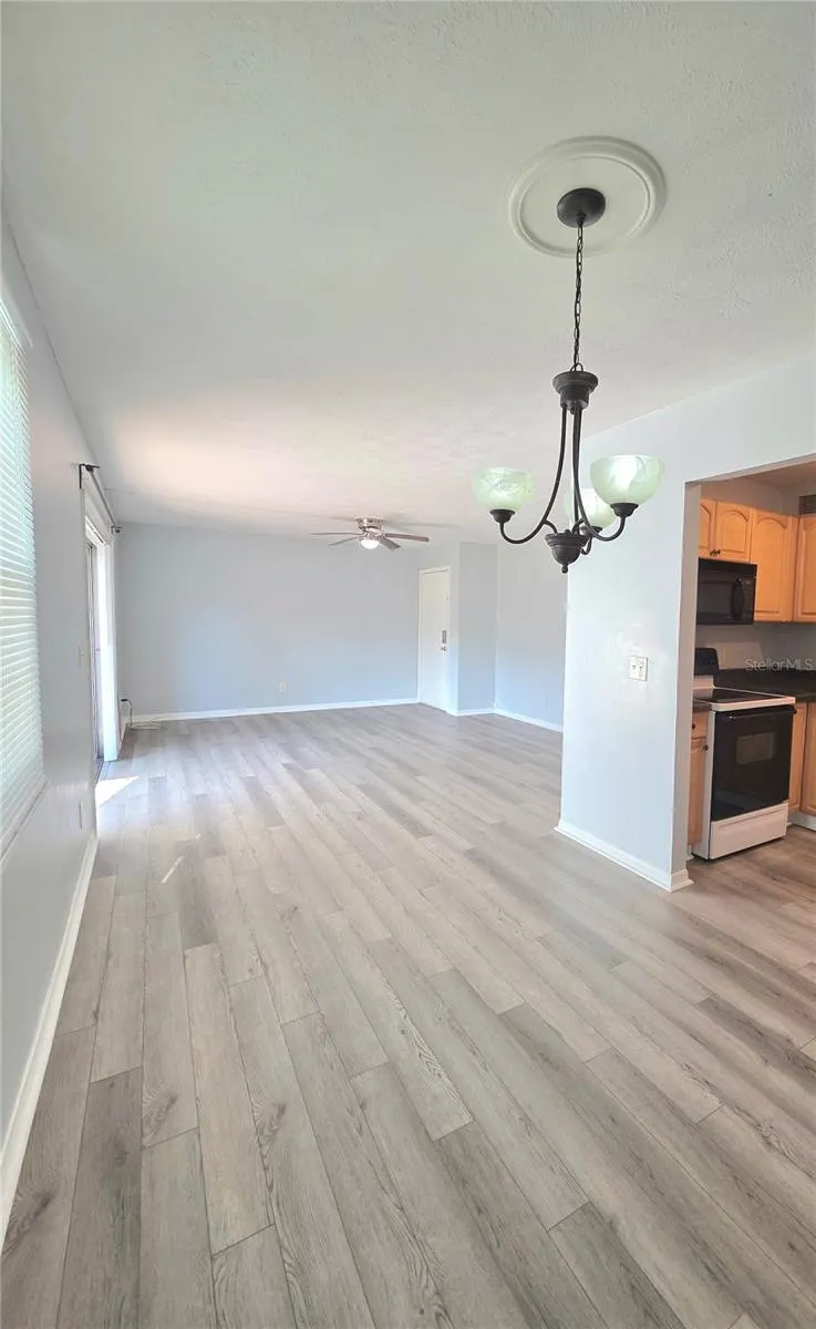 13690 ORANGE SUNSET DRIVE #102 Tampa, FL 33618