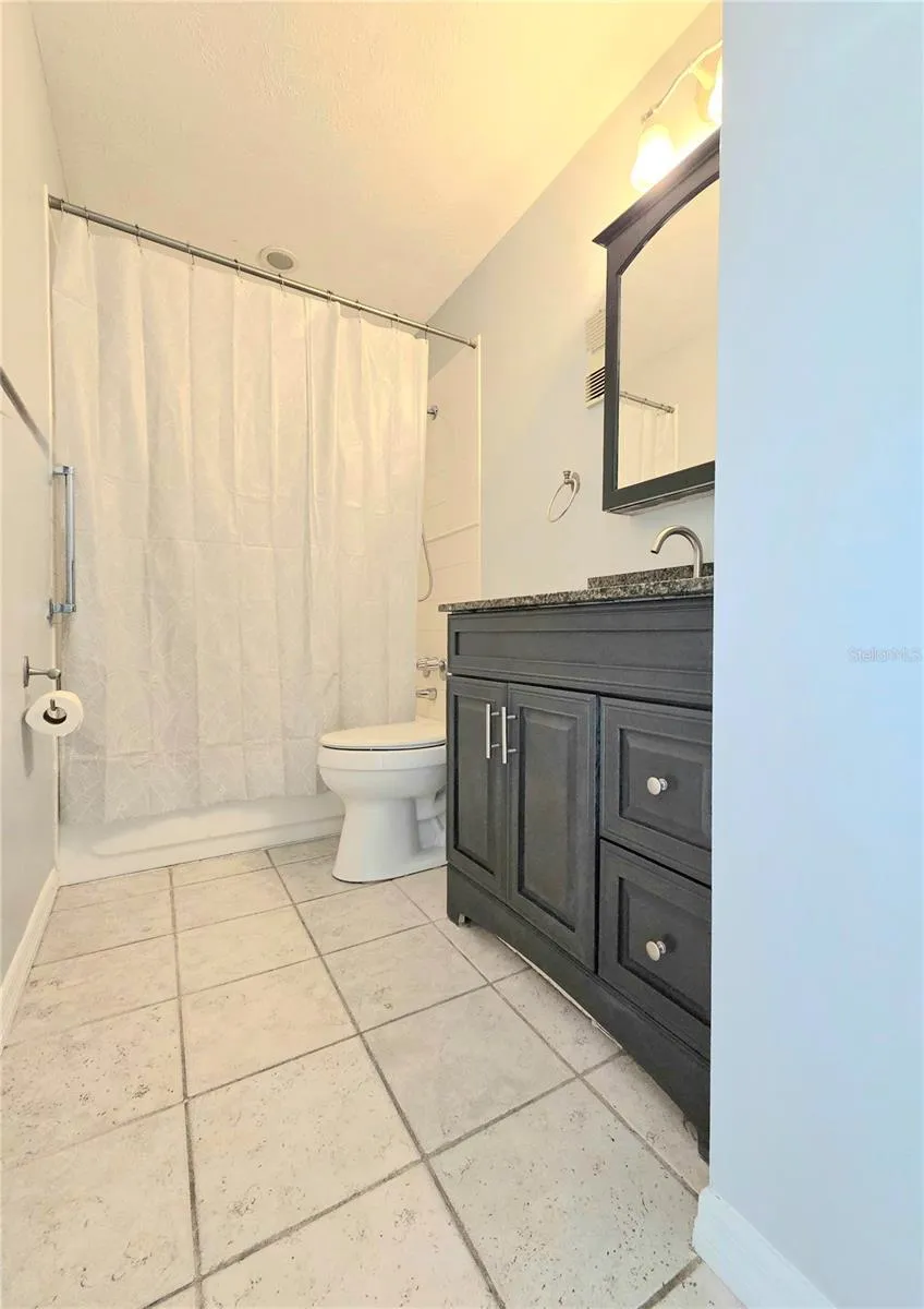 13690 ORANGE SUNSET DRIVE #102 Tampa, FL 33618