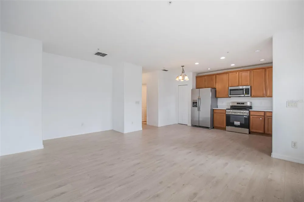 2018 CYPRESS BAY BOULEVARD Kissimmee, FL 34743