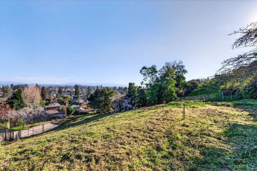 760 Escalona Drive Santa Cruz, CA 95060