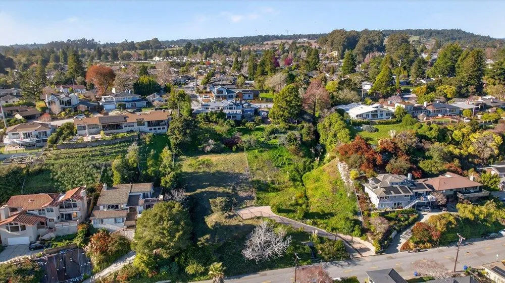 760 Escalona Drive Santa Cruz, CA 95060