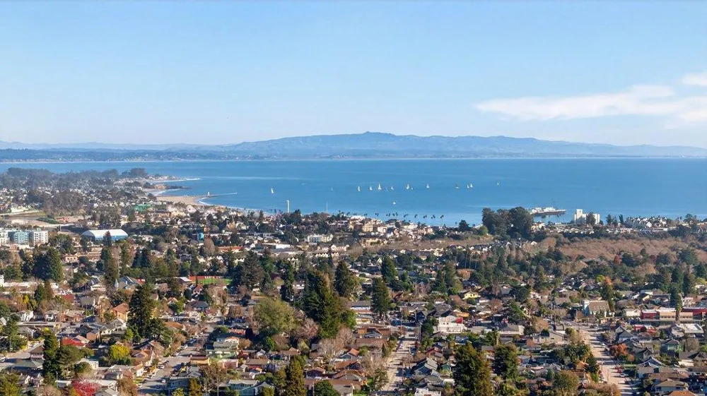 760 Escalona Drive Santa Cruz, CA 95060
