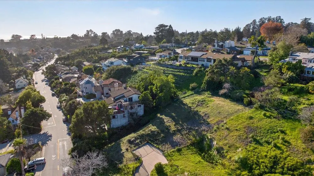 760 Escalona Drive Santa Cruz, CA 95060